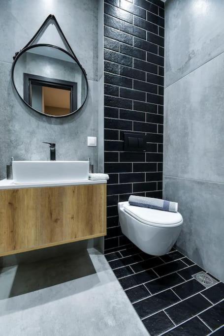 Ophelia Luxurious Suite #Tifhelexpo 塞萨洛尼基 外观 照片