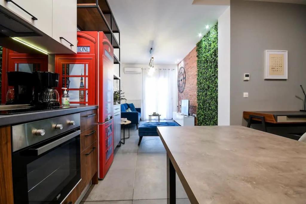 Ophelia Luxurious Suite #Tifhelexpo 塞萨洛尼基 外观 照片